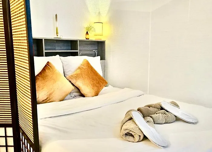 Hana House *